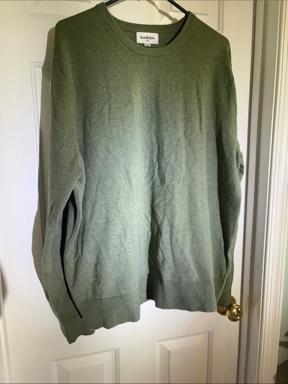 Goodfellow & Co Olive Green Men’s Crewneck Sweater